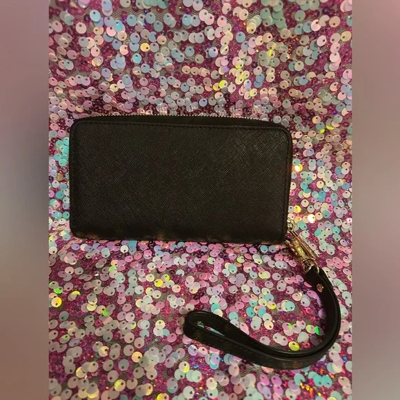 Michael Kors Black Wristlet Wallet - Picture 2 of 10